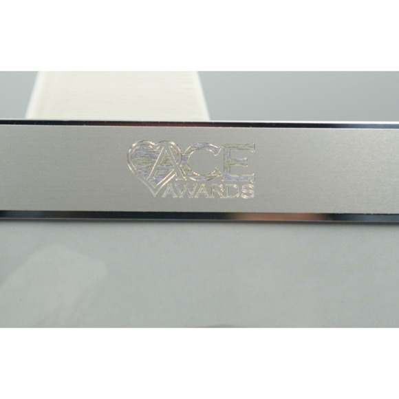 Court Awards 2018 Picture Frame 8x10 Silver Plated Glass Display Stand/Wall Moun - Picture 4 of 5